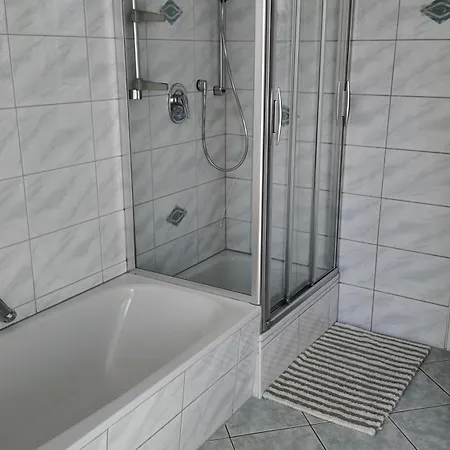 1-5 Pers. Beeindruckende Aussicht, Modern+zentral 아파트