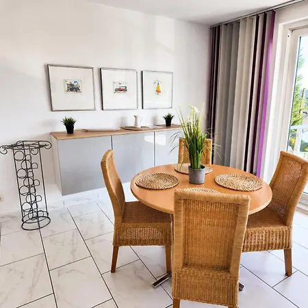 1-5 Pers. Beeindruckende Aussicht, Modern+zentral *