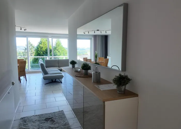 1-5 Pers. Beeindruckende Aussicht, Modern+zentral *