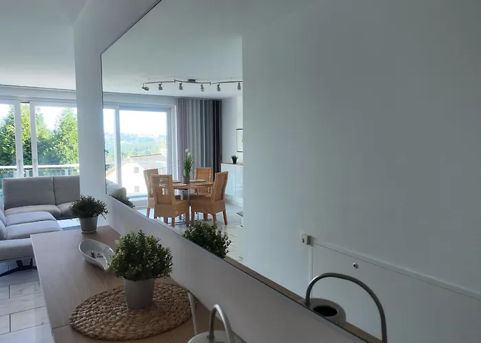 شقة 1-5 Pers. Beeindruckende Aussicht, Modern+zentral *