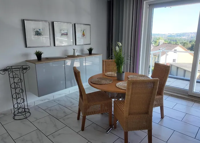 1-5 Pers. Beeindruckende Aussicht, Modern+zentral *