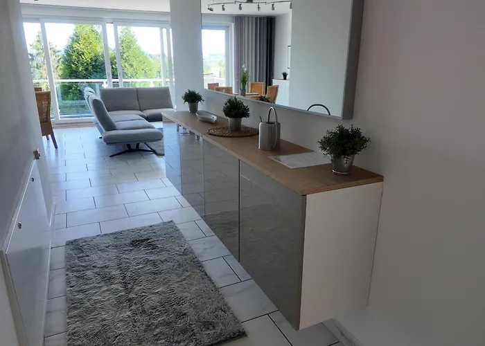 1-5 Pers. Beeindruckende Aussicht, Modern+zentral وبرتال